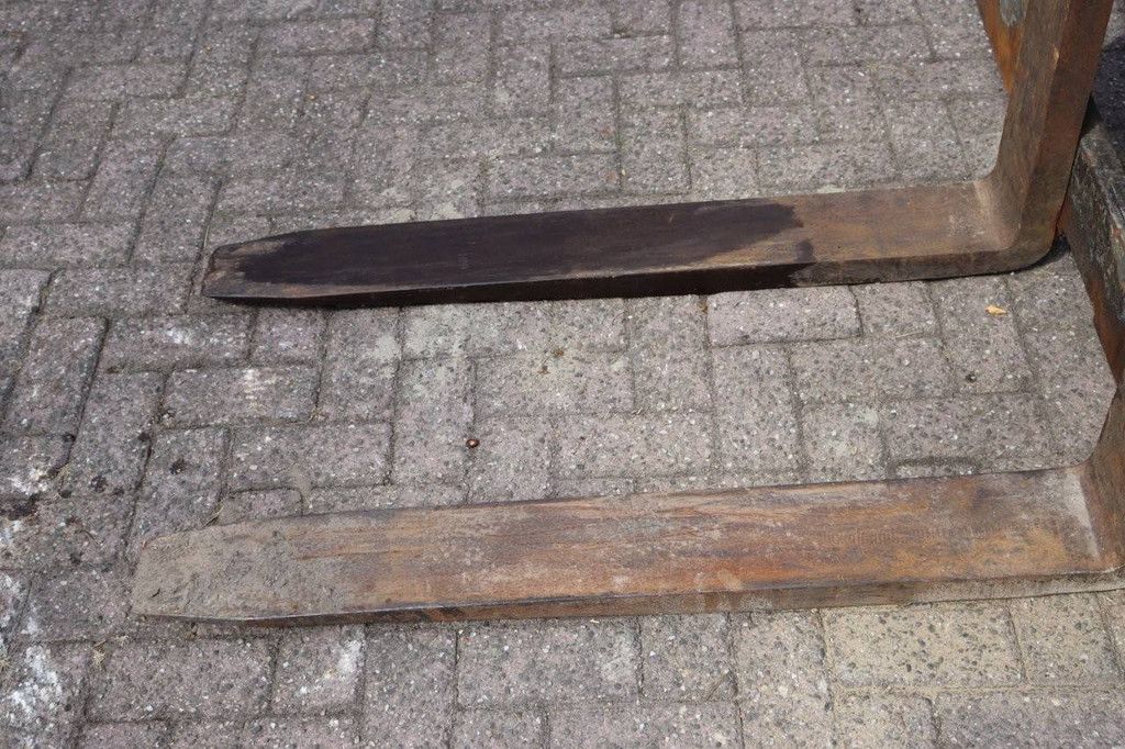 Manitou MLT 524 Diesel-Teleskoplader 4699 kg 0,15 m 2001