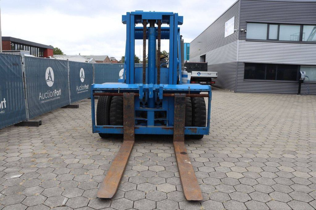 Gabelstapler Clark DCY 160 Diesel 7258 kg 5,33 m