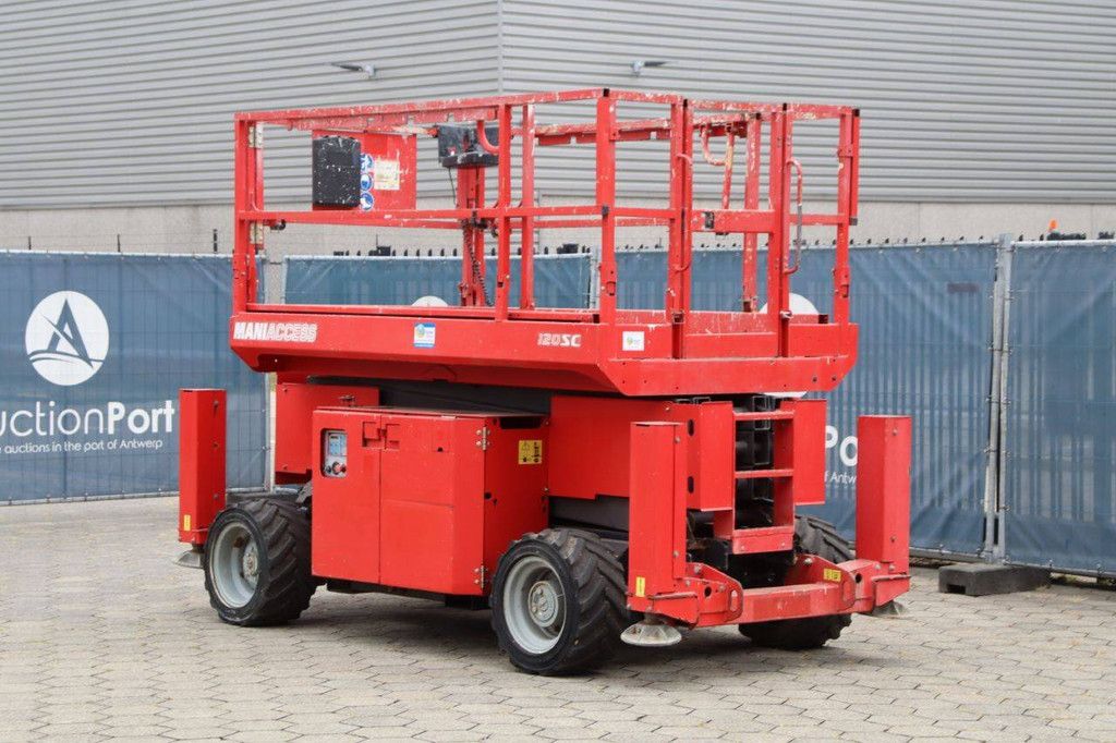 Manitou 120SC-2 Diesel scissor lift 11.96m 2012