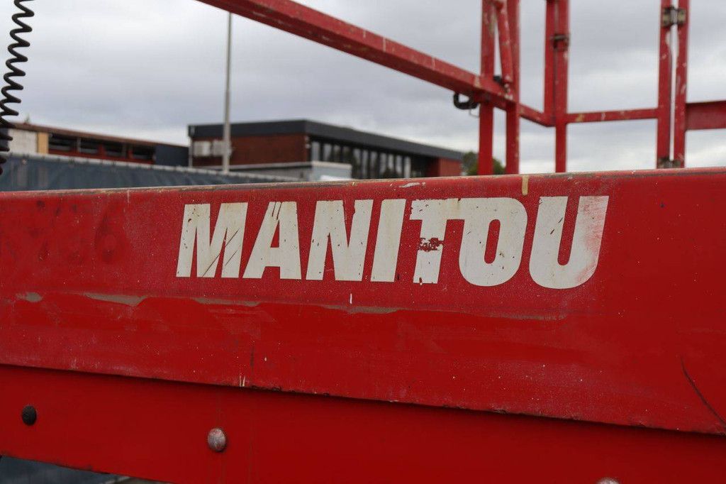 Manitou 120SC-2 Diesel scissor lift 11.96m 2012