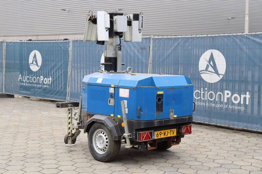 Light pole Towerlight VB-9 Petrol 2012