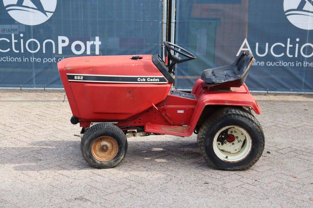Kleintraktor Cub Cadet 682 Diesel 17 PS