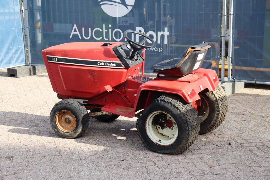 Kleintraktor Cub Cadet 682 Diesel 17 PS