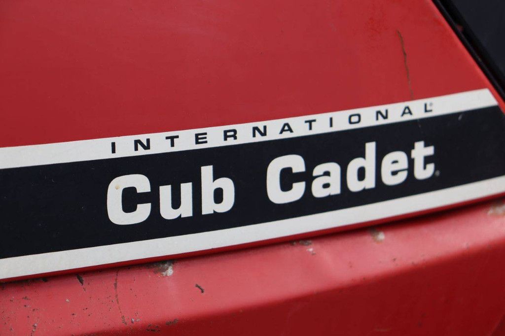 Kleintraktor Cub Cadet 682 Diesel 17 PS