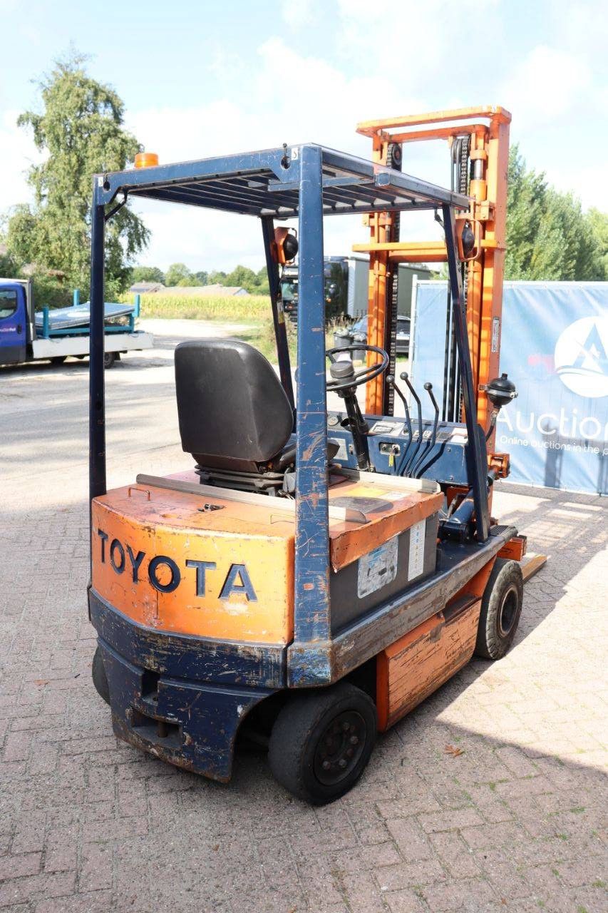 Forklift Toyota 4FB20 Electric 2000kg 3.5m