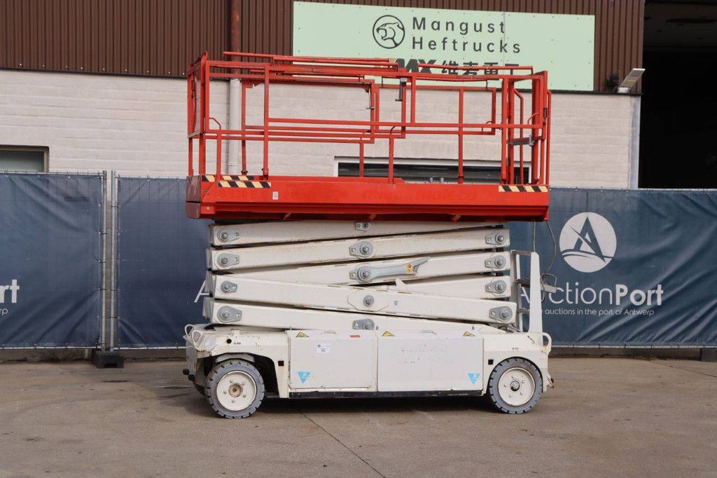 Scissor lift PB S131-12E Electric 13m 2014
