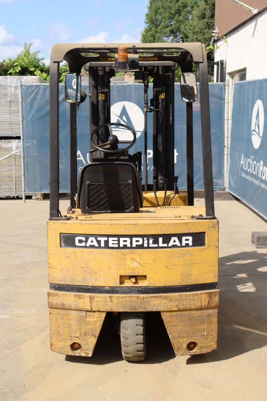Caterpillar VMAX Elektrogabelstapler