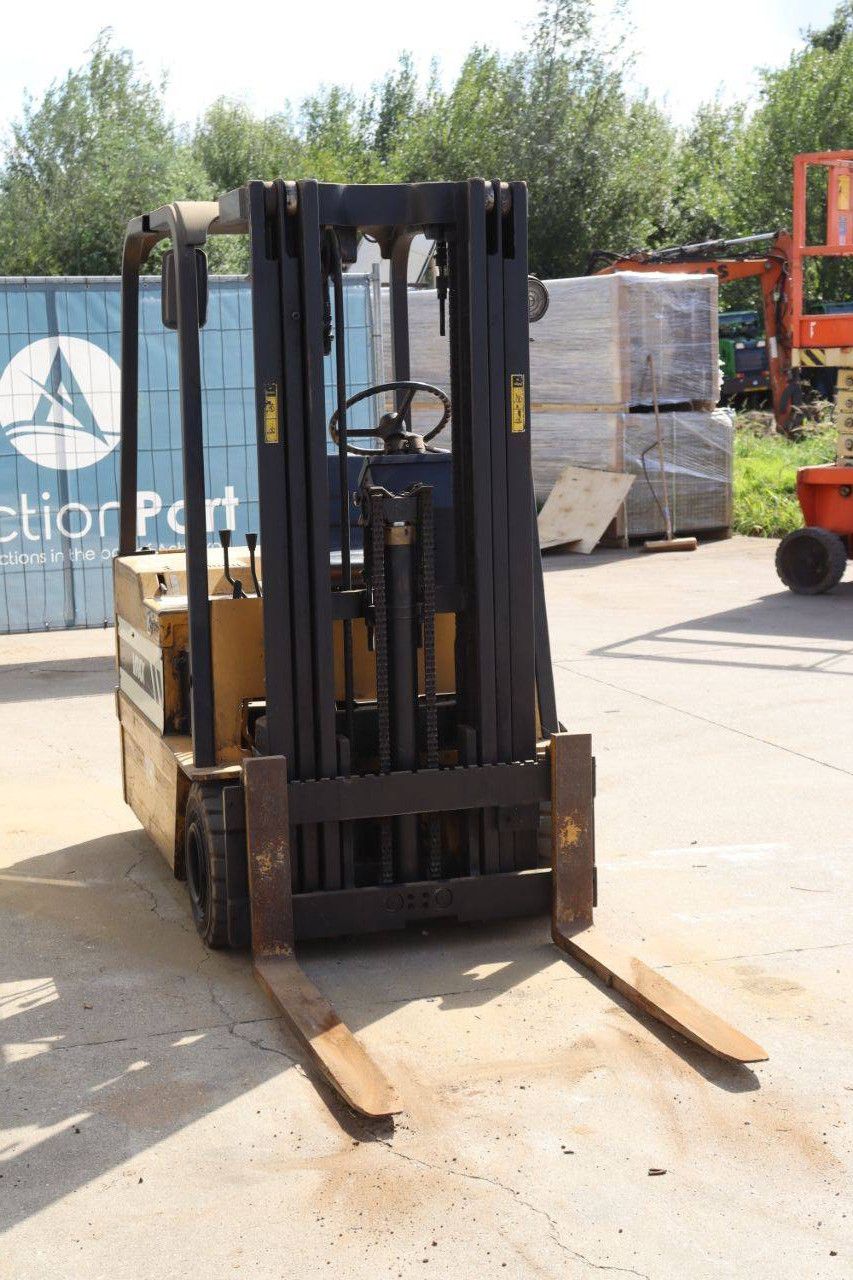 Caterpillar VMAX Elektrogabelstapler