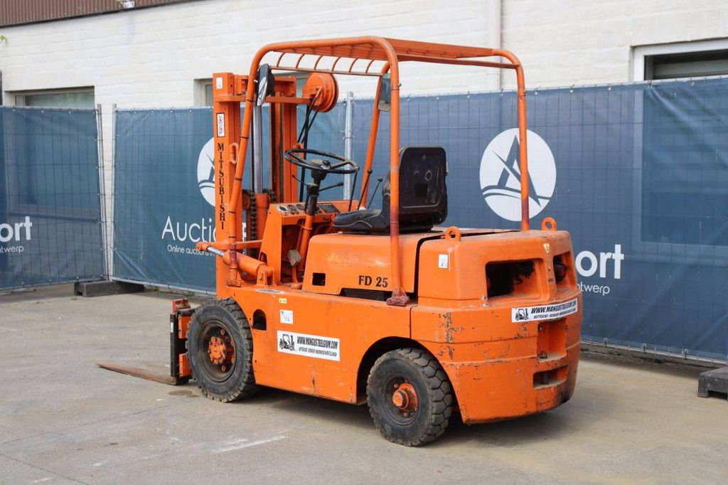 Forklift Mitsubishi FD25 Diesel 2500kg