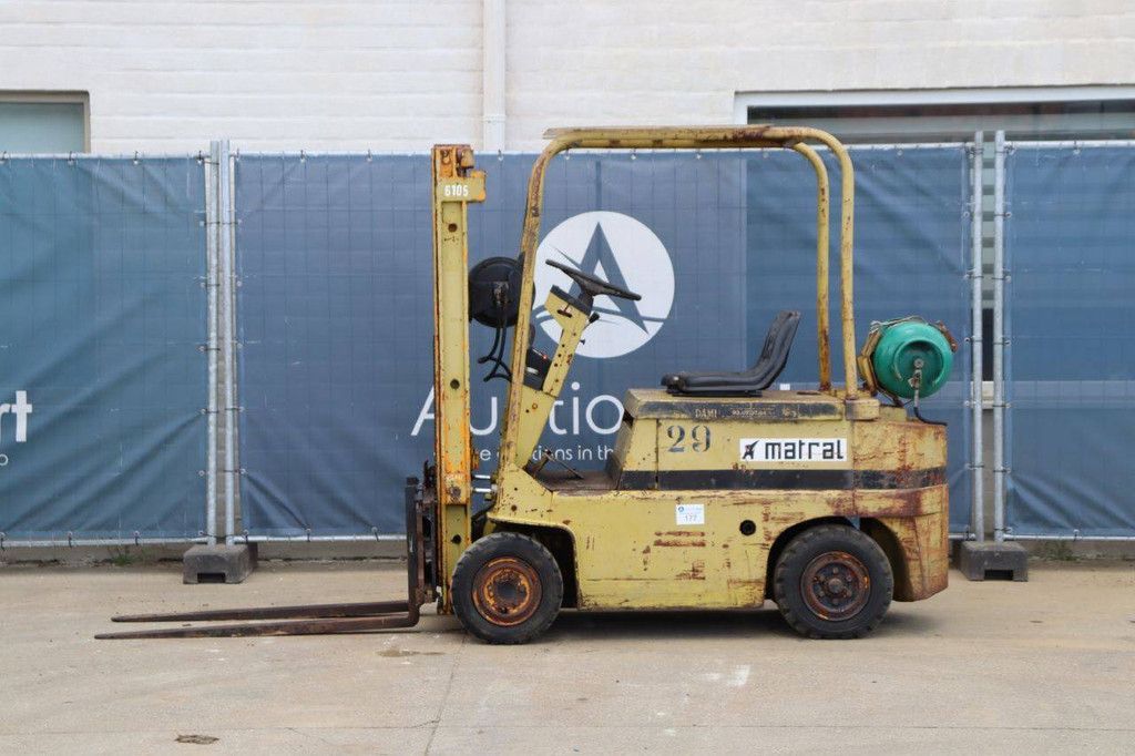 Forklift Matra CHARIOT ELEVATEURN 22665 F1550ZP LPG 1500kg 3.0m 1981