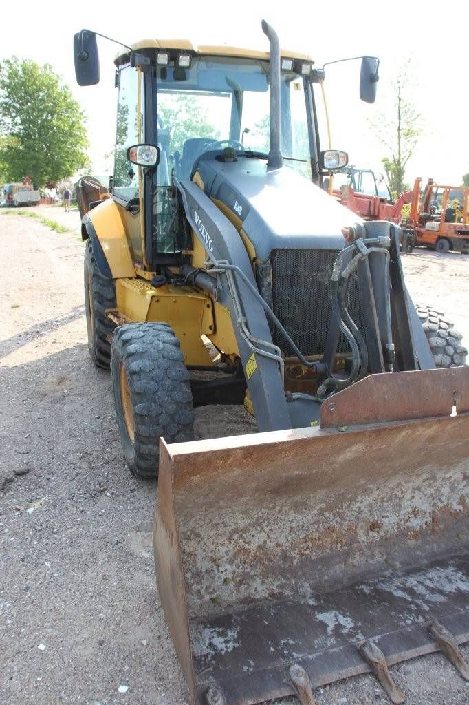 Backhoe loader Volvo BL60B Diesel 2014