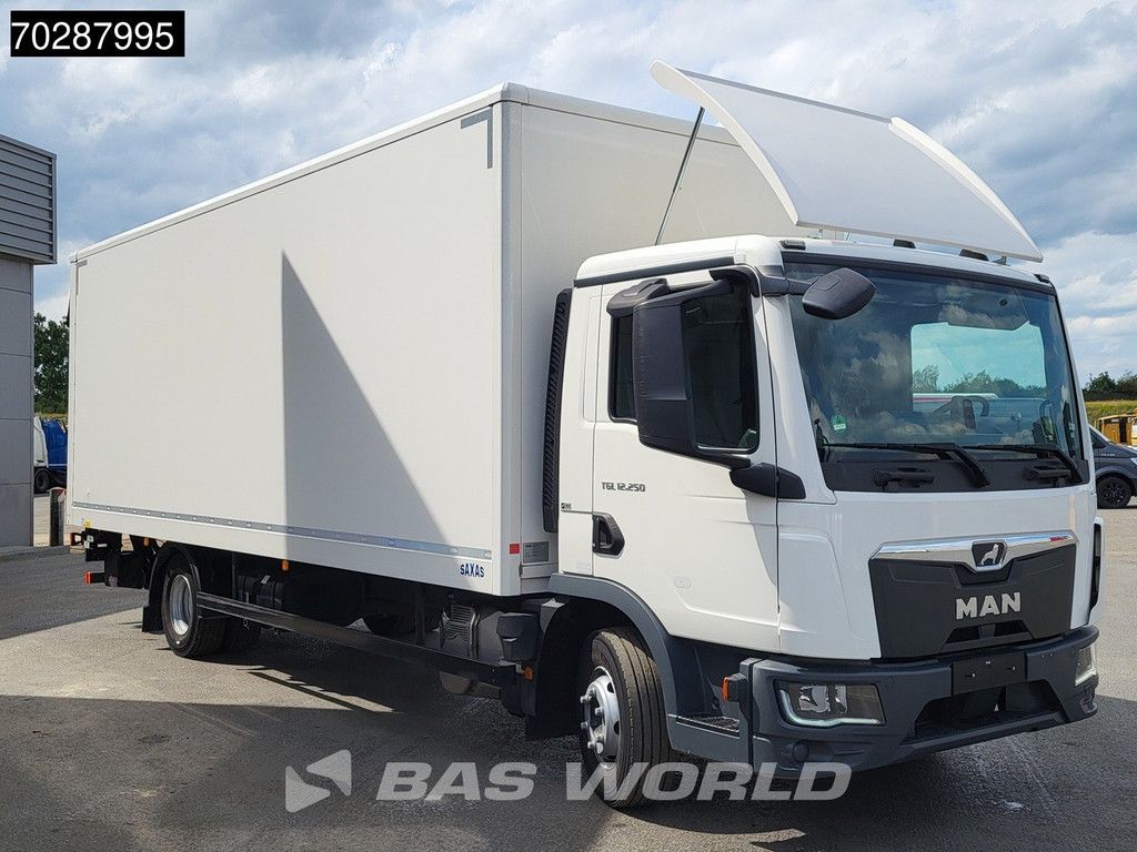 MAN TGL 12.250 4X2 12tonner LOW Mileage 1500kg Ladebordwand Automatic Euro 6
