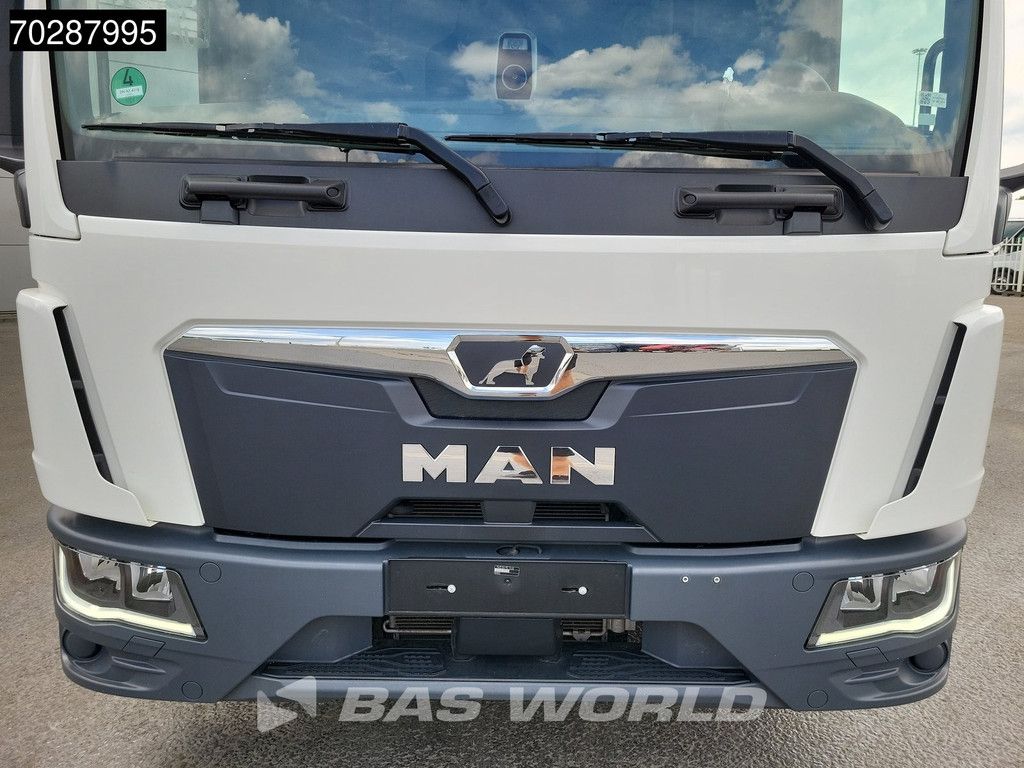 MAN TGL 12.250 4X2 12tonner LOW Mileage 1500kg Ladebordwand Automatic Euro 6