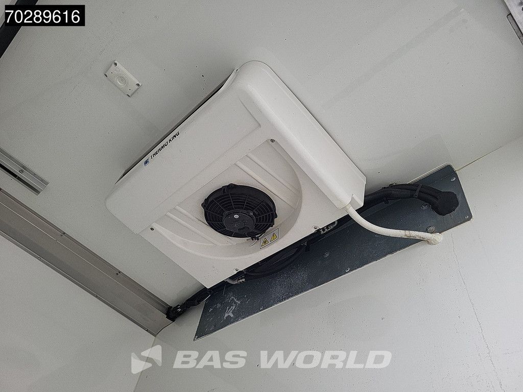 Mercedes Sprinter 515 CDI Koelwagen Dubbellucht Zijdeur Thermo King 230v-Stekker Airco Cruise MBUX CarPlay Euro6 Koel Koeler Kühl Kühler Kühlwagen Bakwagen Gekoeld 14m3 A/C Cruise control