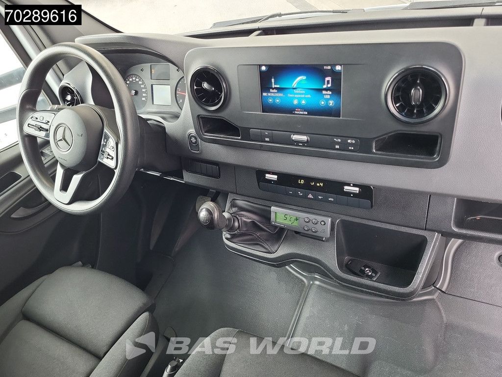 Mercedes Sprinter 515 CDI Koelwagen Dubbellucht Zijdeur Thermo King 230v-Stekker Airco Cruise MBUX CarPlay Euro6 Koel Koeler Kühl Kühler Kühlwagen Bakwagen Gekoeld 14m3 A/C Cruise control