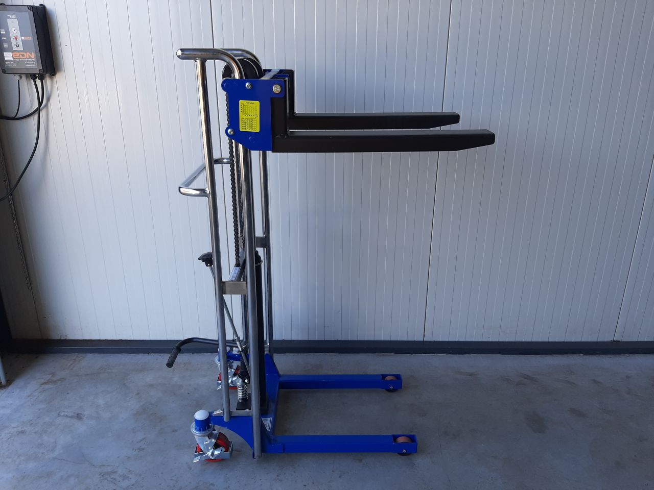 Lichtgewicht / mini stapelaar 1300 mm 400 kg Load Capacit