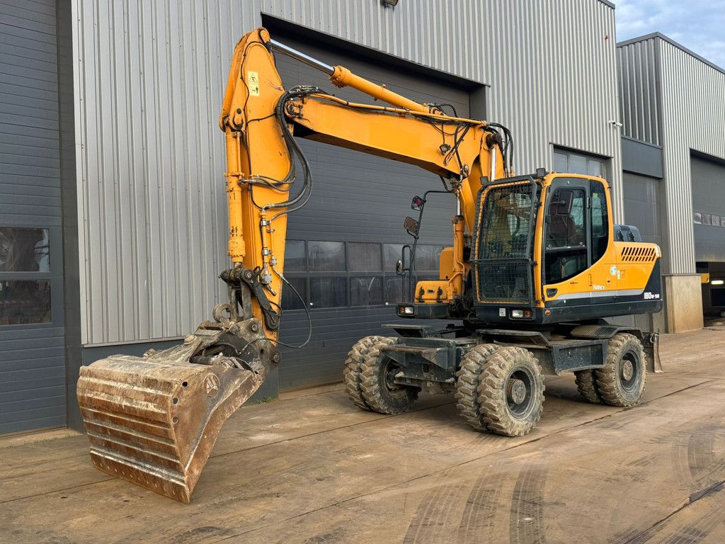 Hyundai Robex 180W-9A