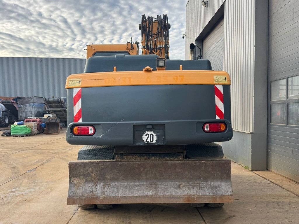 Hyundai Robex 180W-9A