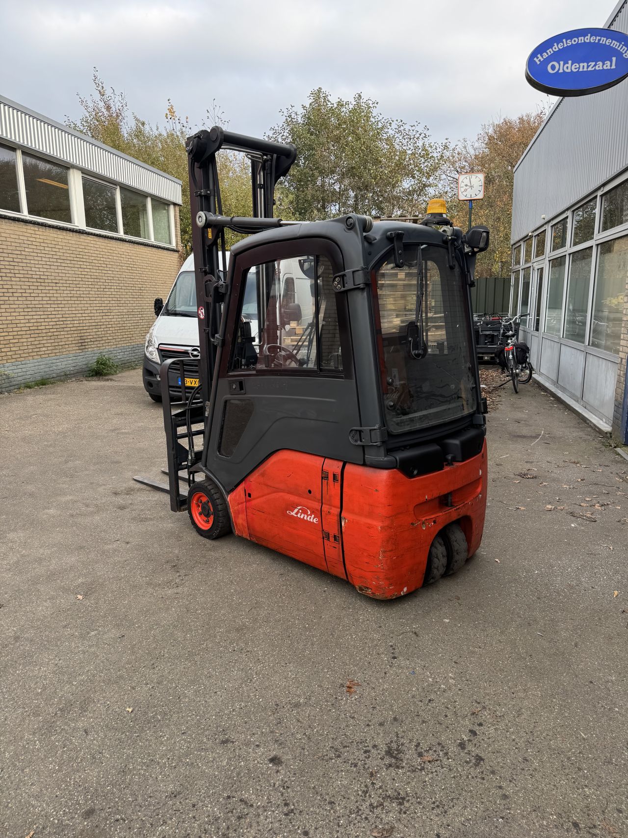 Linde E16 (2011) vorkenversteller 414cm freeliftmast