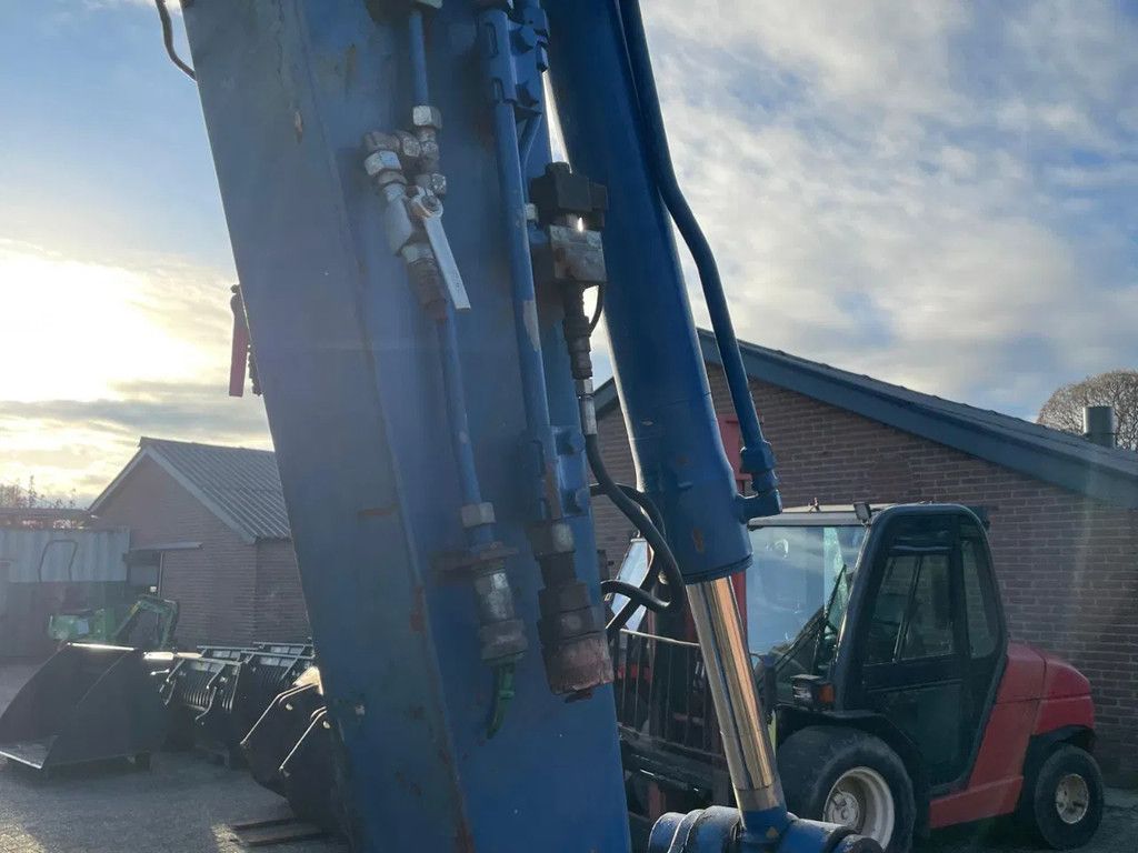 Kato HD307 Graafmachine