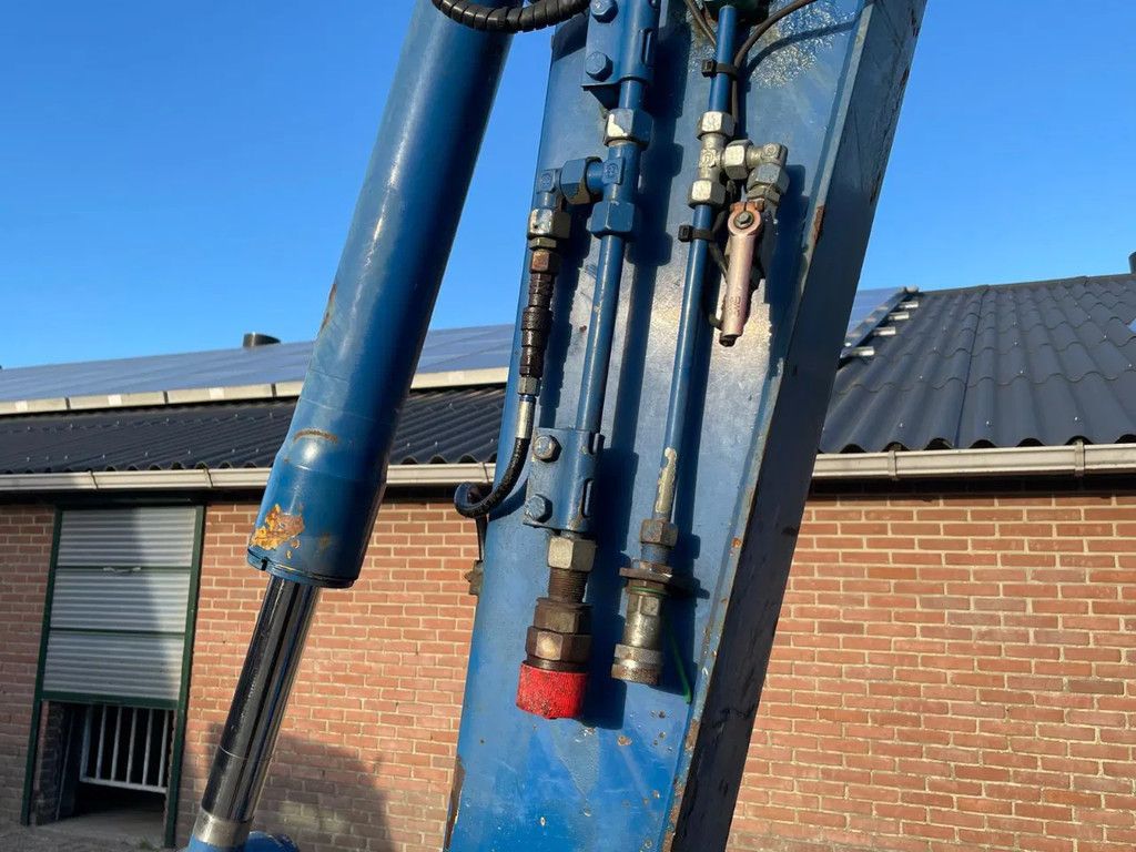 Kato HD307 Graafmachine