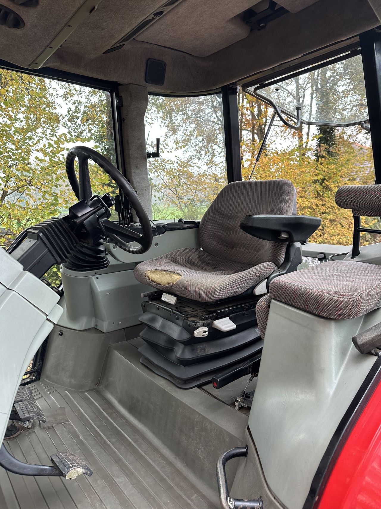 Massey Ferguson 6255