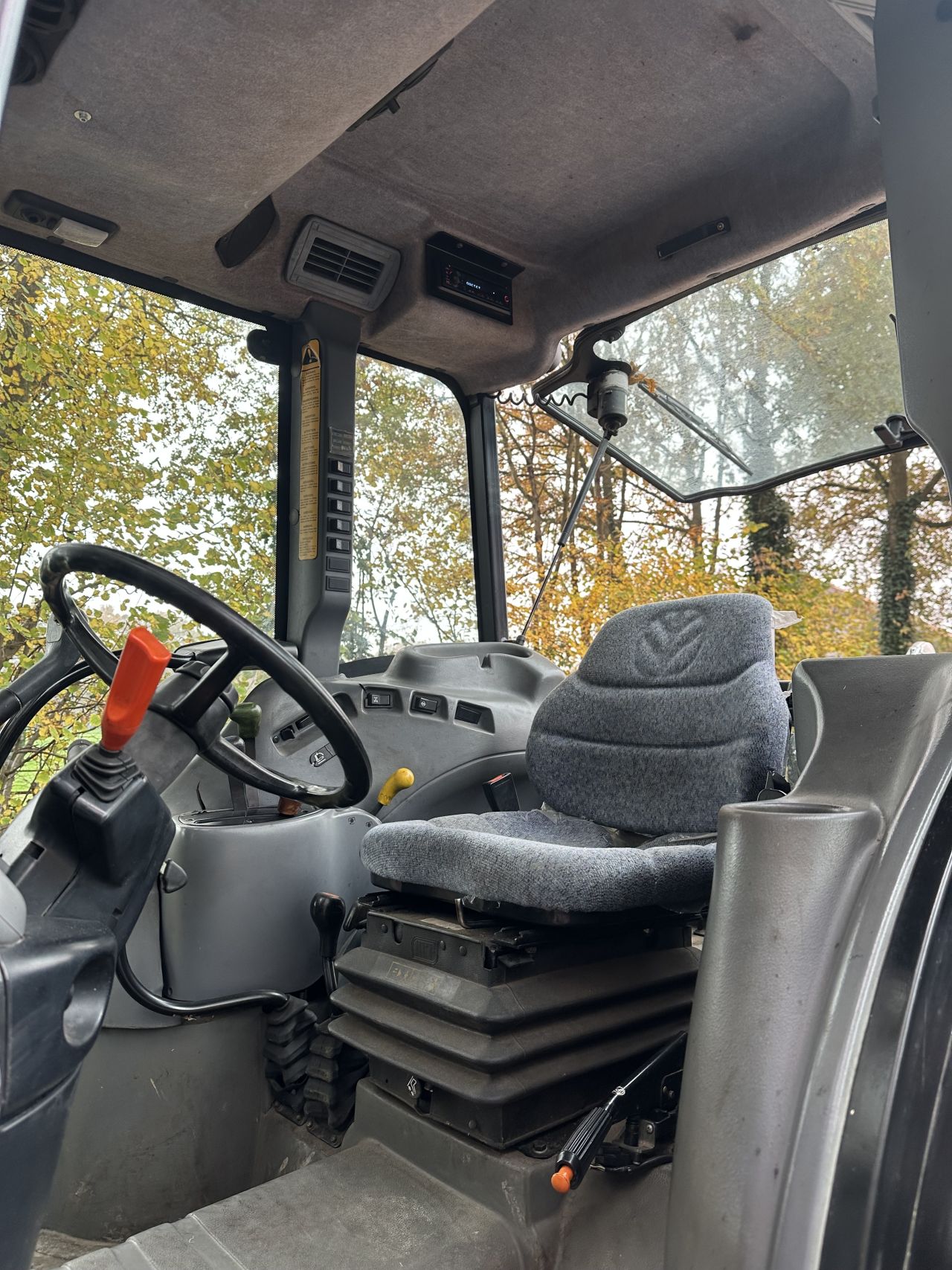 New Holland TN60DA met Frontlader