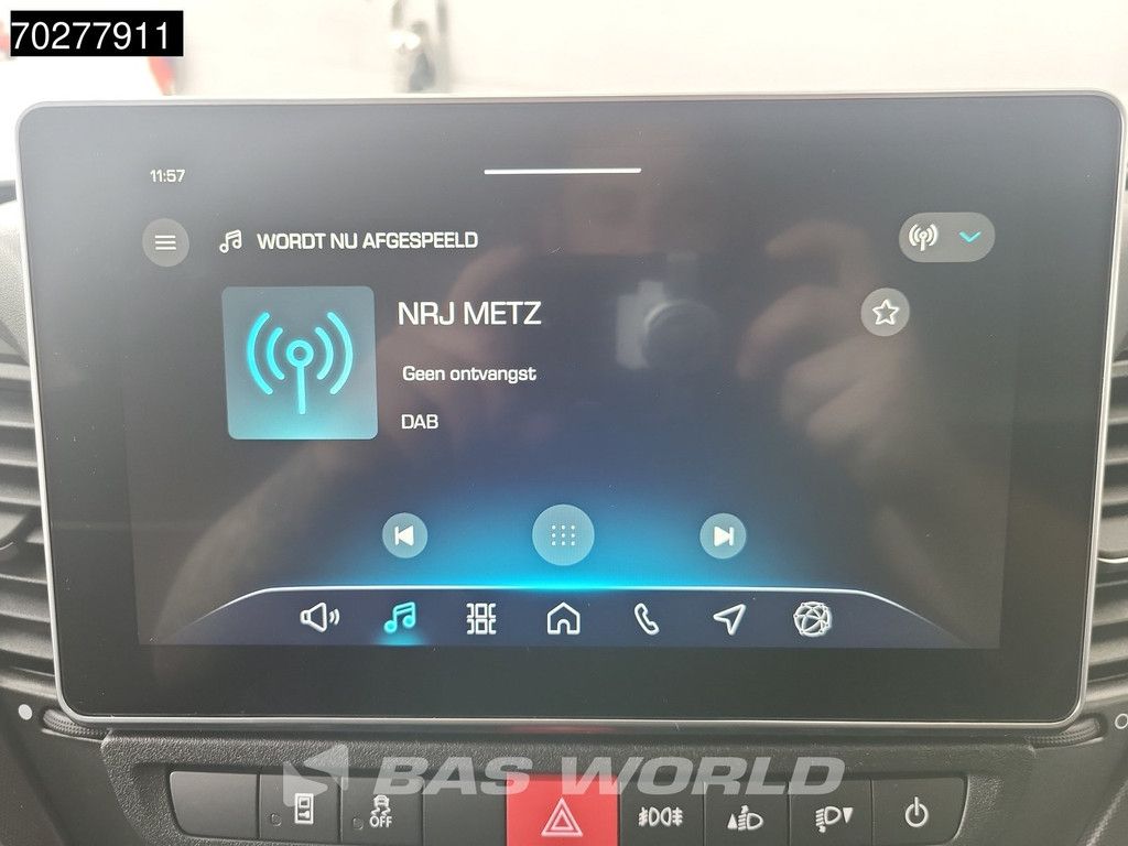 Iveco Daily 35C21 3.0L 210PK Automaat L2H2 Dubbellucht 3.5t Trekhaak LED ACC Navi Airco Camera Parkeersensoren Euro6 L3H2 12m3 A/C Towbar