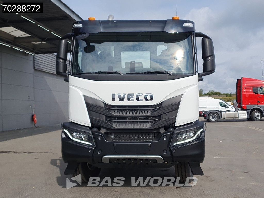 Iveco X-Way 460 6X4 New! Retarder steelsuspension Big-Axle Automatic Navi Euro 6