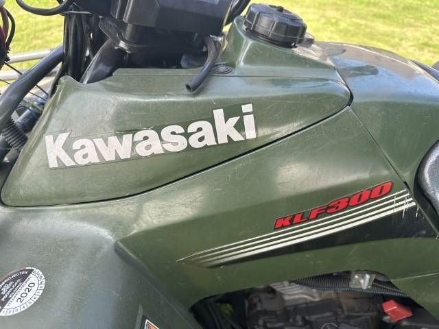 Kawasaki KLF 300