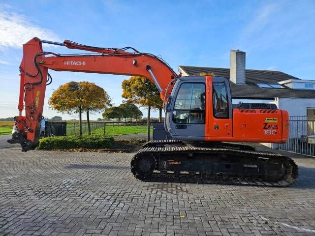 Hitachi ZX 180