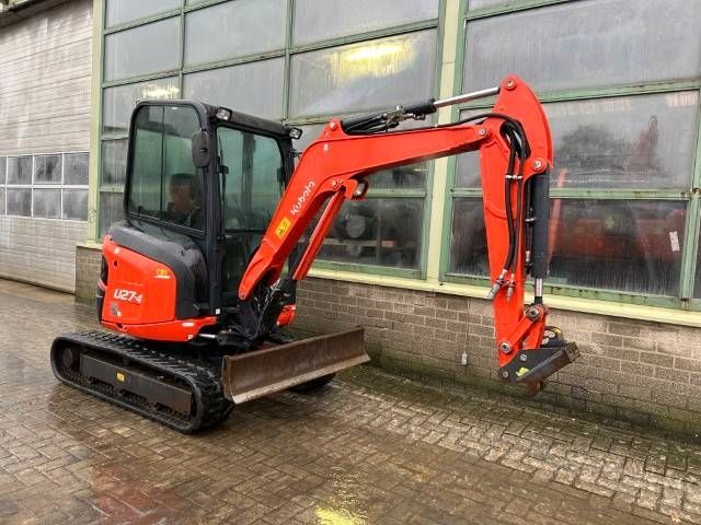 Kubota U 27-4