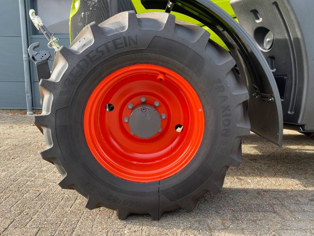 CLAAS Arion 630 HEXASHIFT CIS+