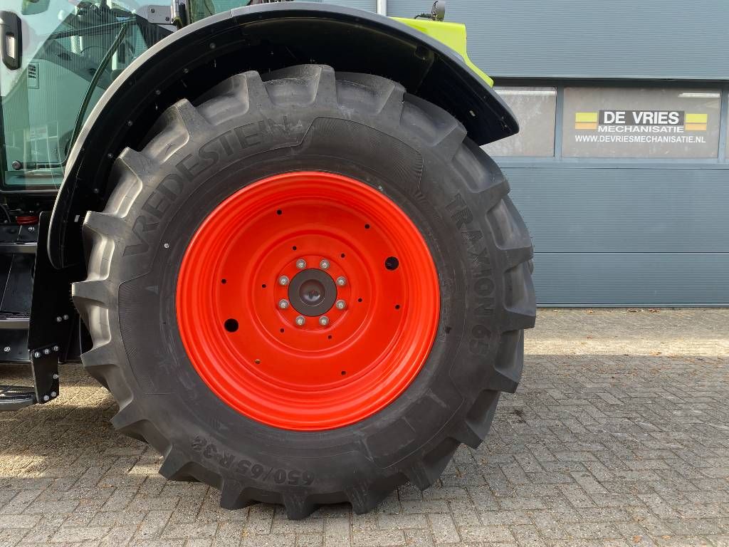 CLAAS Arion 630 HEXASHIFT CIS+