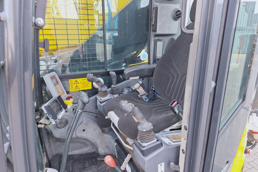 Jekko SPK60 Hybrid - Diesel + Electric, Pick & Carry Fun