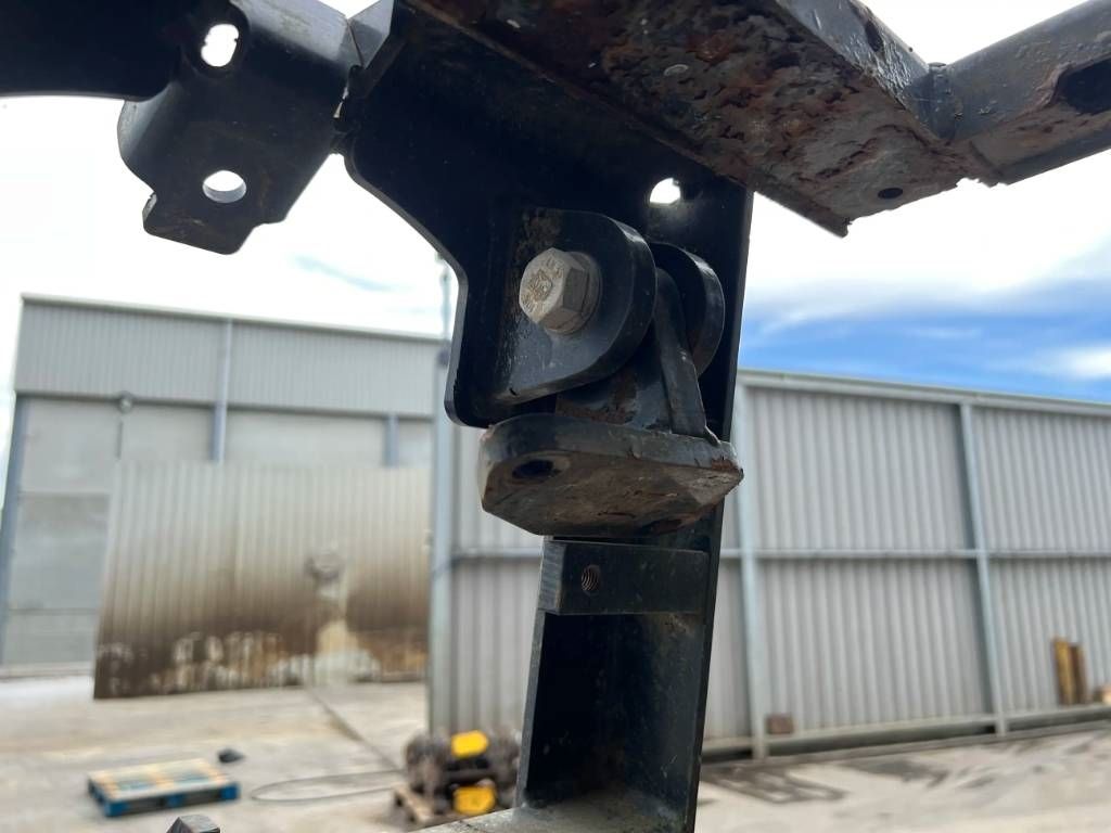 CAT 312D / 315D / 319D / 320D / 324D / 329D / 330D / 3