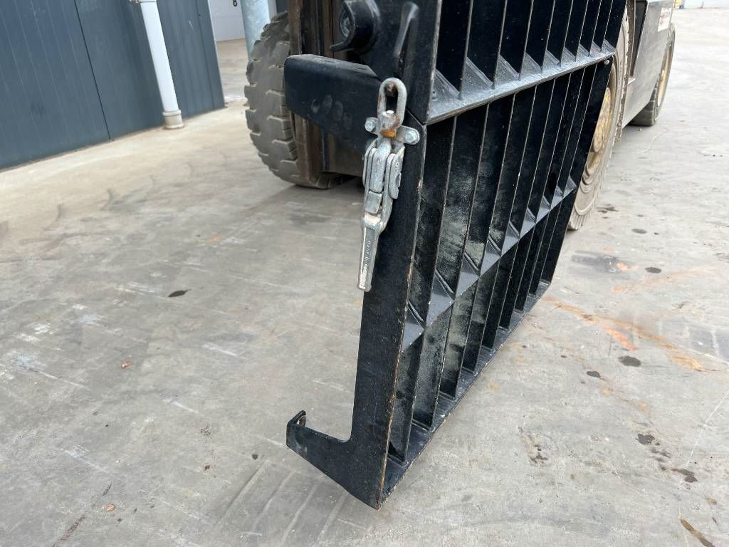 CAT 313E / 320F / 323E / 325F / 329E / 330F / 336E / 3