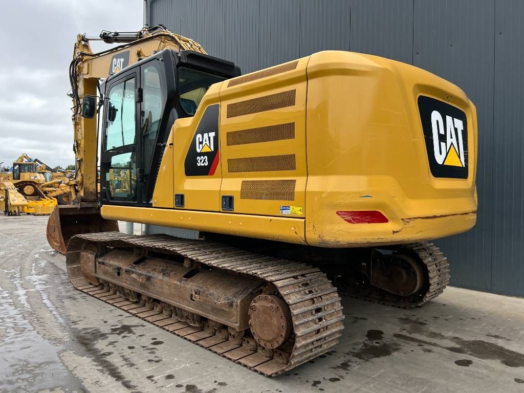 CAT 323 07A
