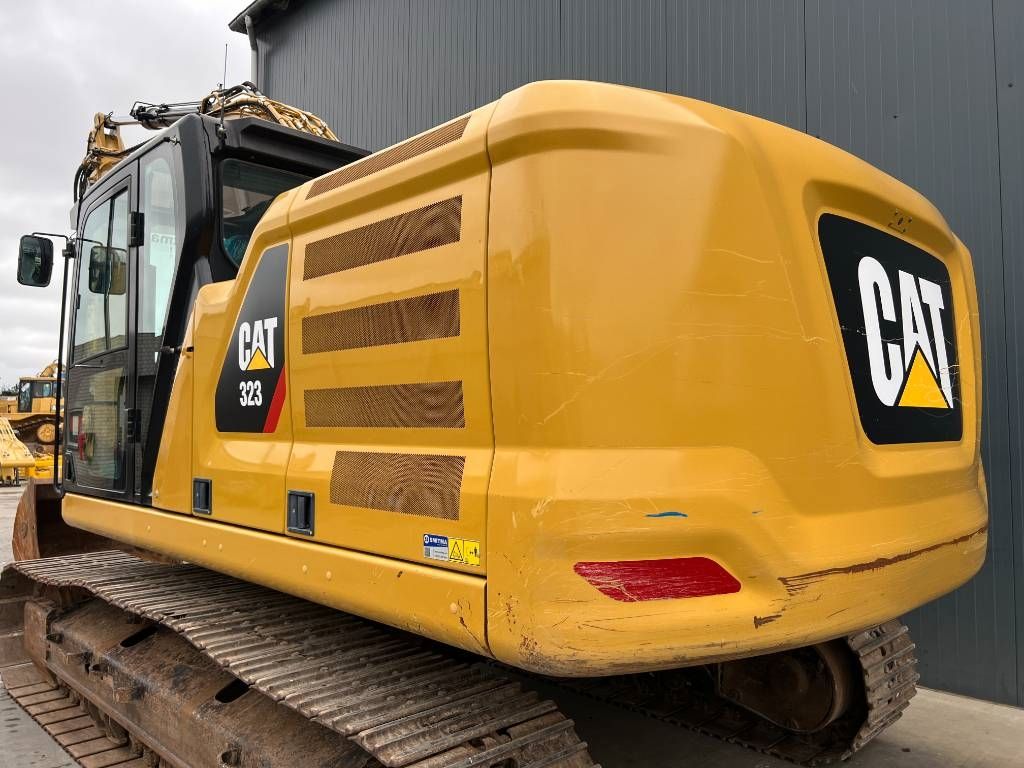 CAT 323 07A
