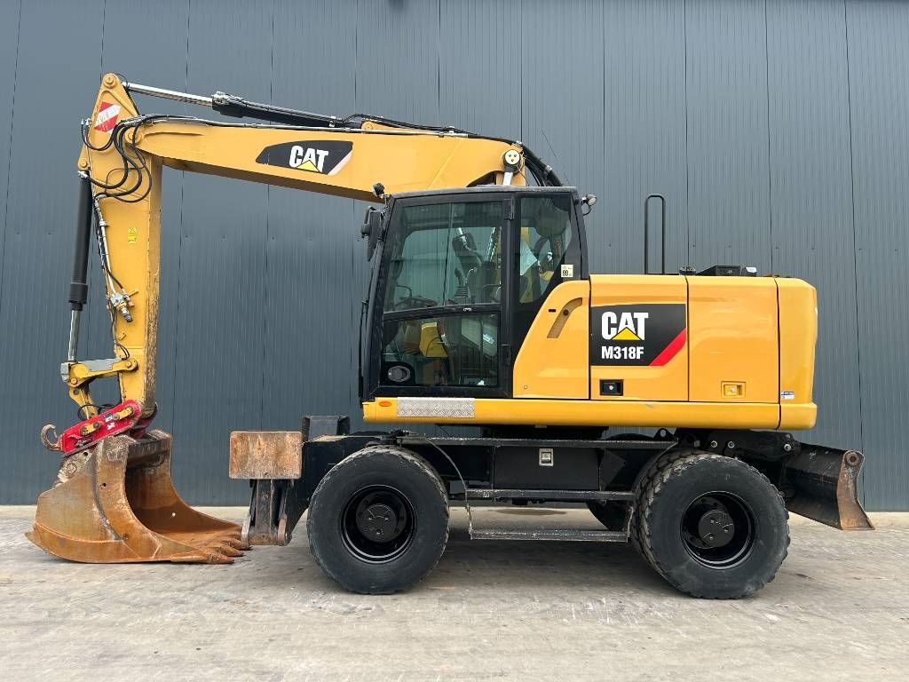 CAT M318F