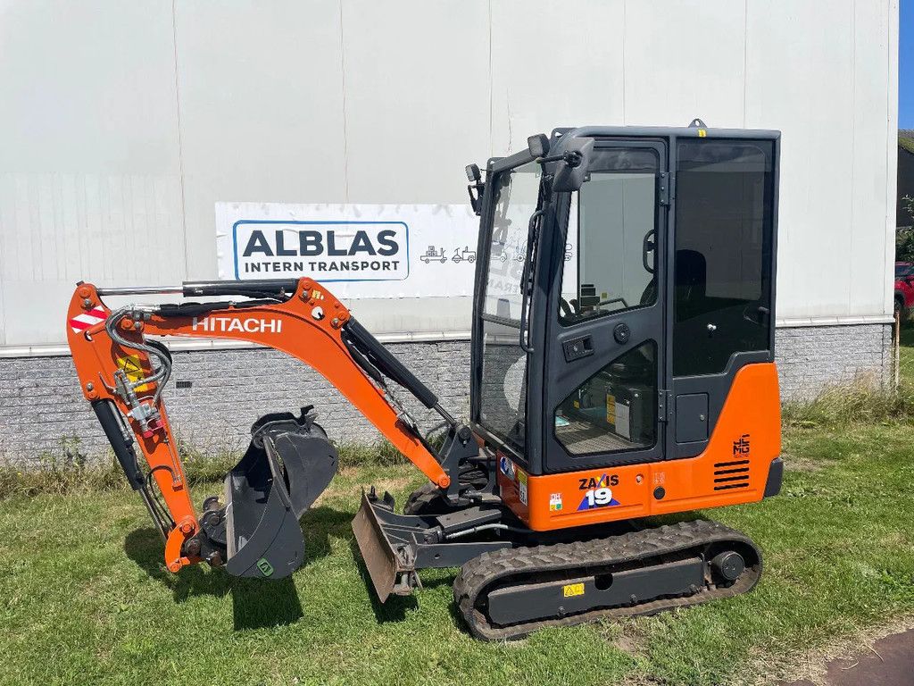 Hitachi ZX19U rupsgraafmachine CW05 hydr snelw met sloopsorteerfunctie slechts 485 uur