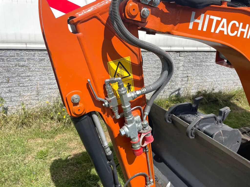 Hitachi ZX19U rupsgraafmachine CW05 hydr snelw met sloopsorteerfunctie slechts 485 uur