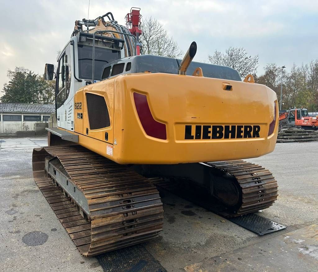 Liebherr R 922 L