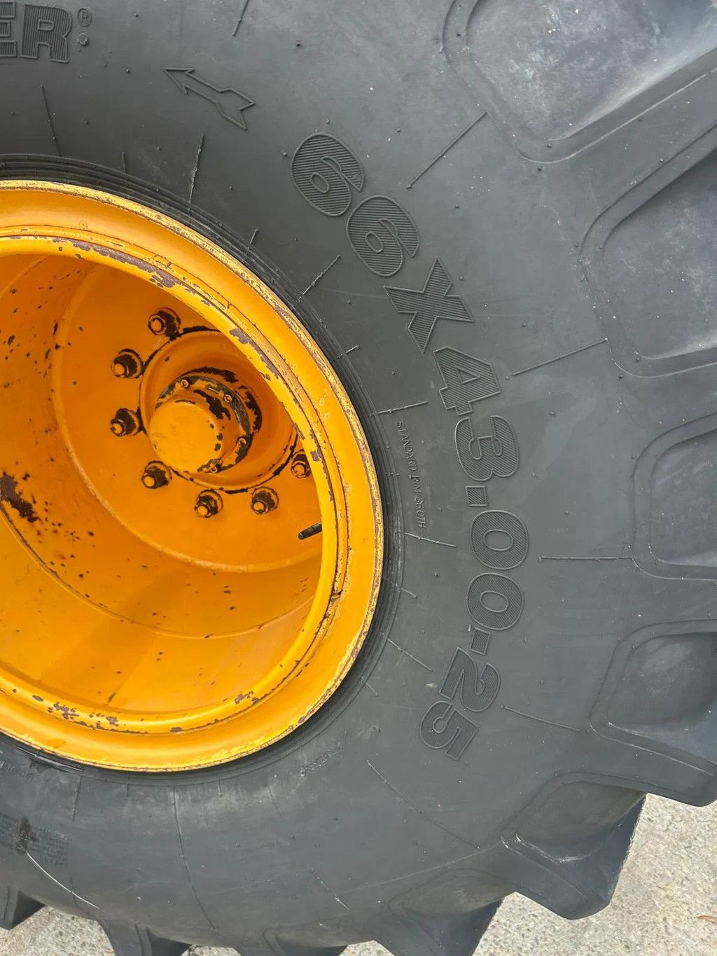 Joskin Cobra 10 m3 + Bouwlandbemester vacuumtank mesttank