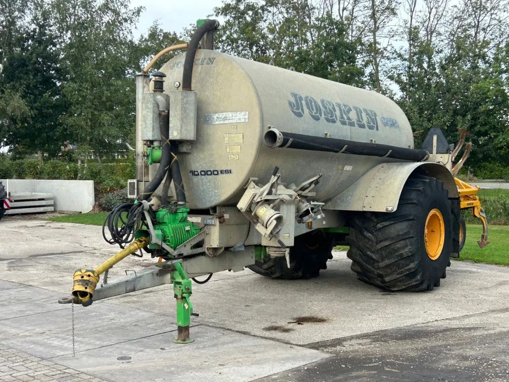 Joskin Cobra 10 m3 + Bouwlandbemester vacuumtank mesttank