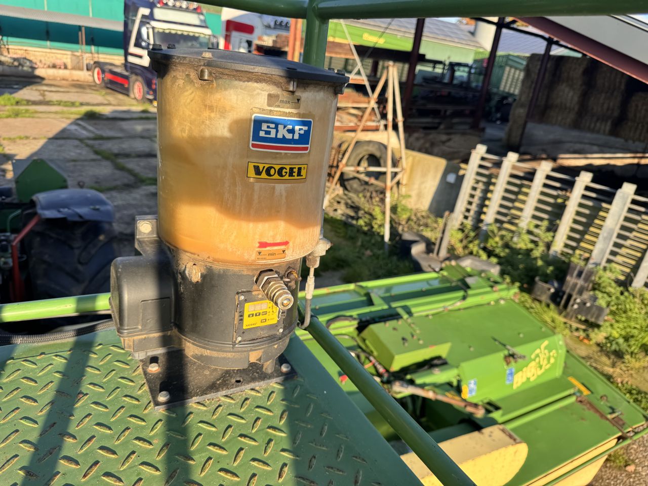 Krone Big M II CV zelfrijdende maaier met vijzels