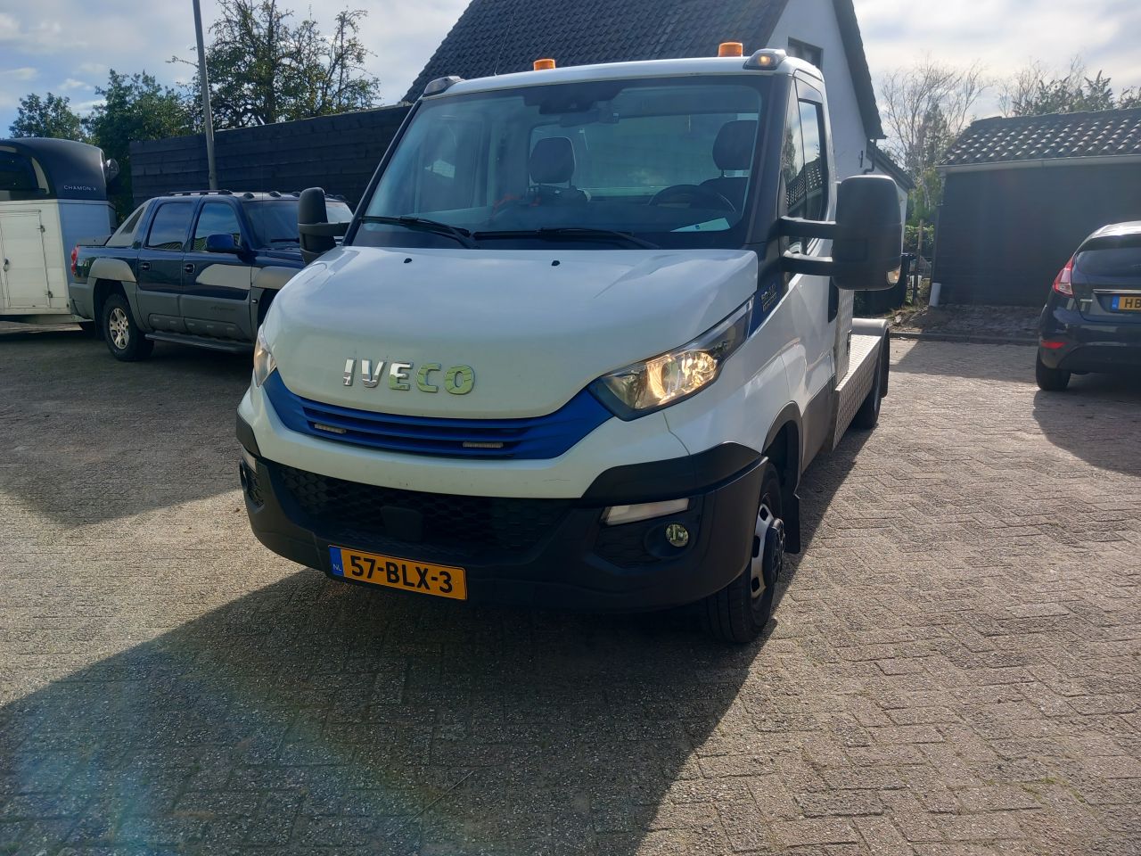 Iveco Daily 50C14N met Veldhuizen (kiep)trailer