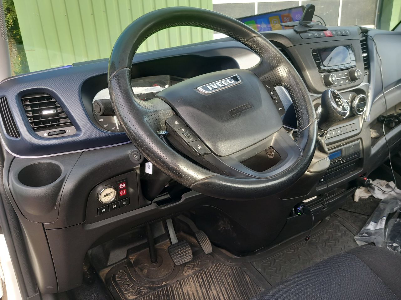 Iveco Daily 50C14N met Veldhuizen (kiep)trailer