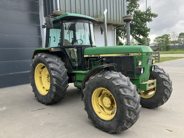 John deere 3650