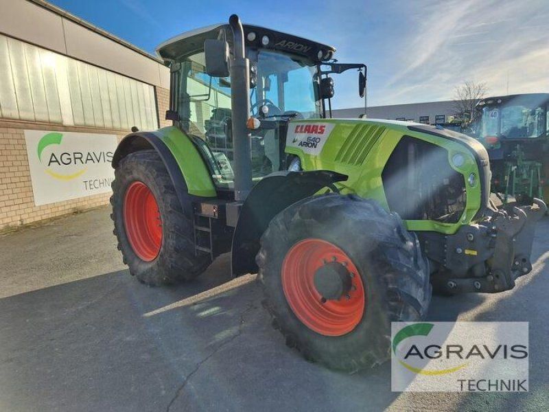 Claas ARION 640 CEBIS